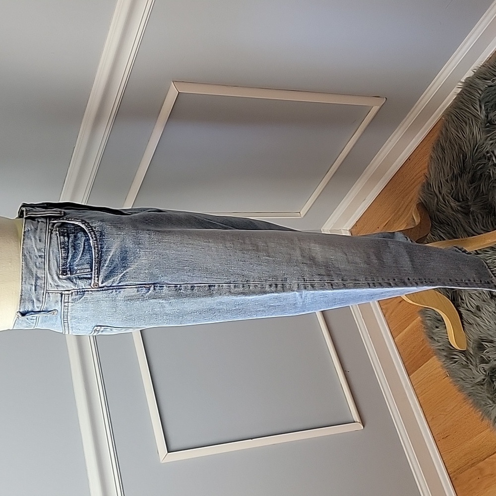 FREE PEOPLE | ANTHROPLOGIE Straight‎ Leg Button Fly Cropped Light Wash Jeans 31 - Picture 2 of 8